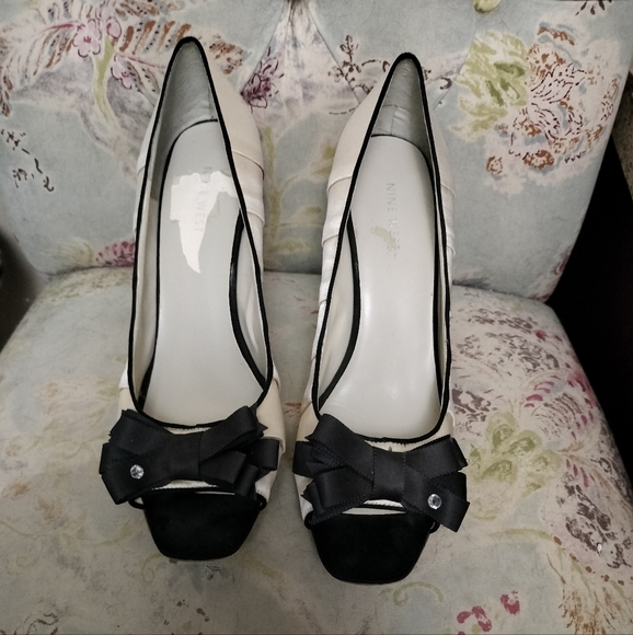 Nine West Shoes - New West Off-white/Black Heels
